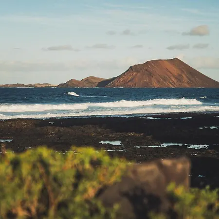 Casa Naga Коральео