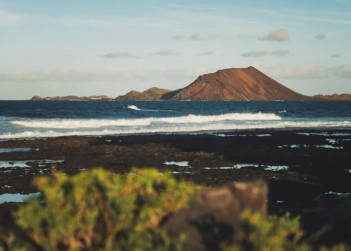 Casa Naga Коральео